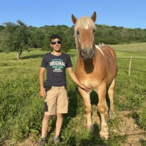 Guillaume Dumond  - Palefrenier soigneur et animateur poney